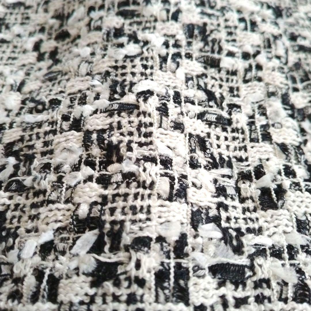 【トゥービーシック】未使用 大きいサイズ 42 ノーカラー ツイード ジャケット