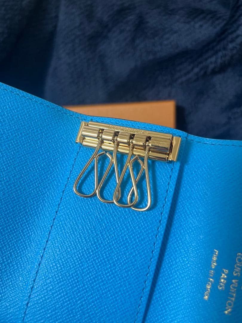 ルイヴィトン モノグラム　キーケース 4 ブルー