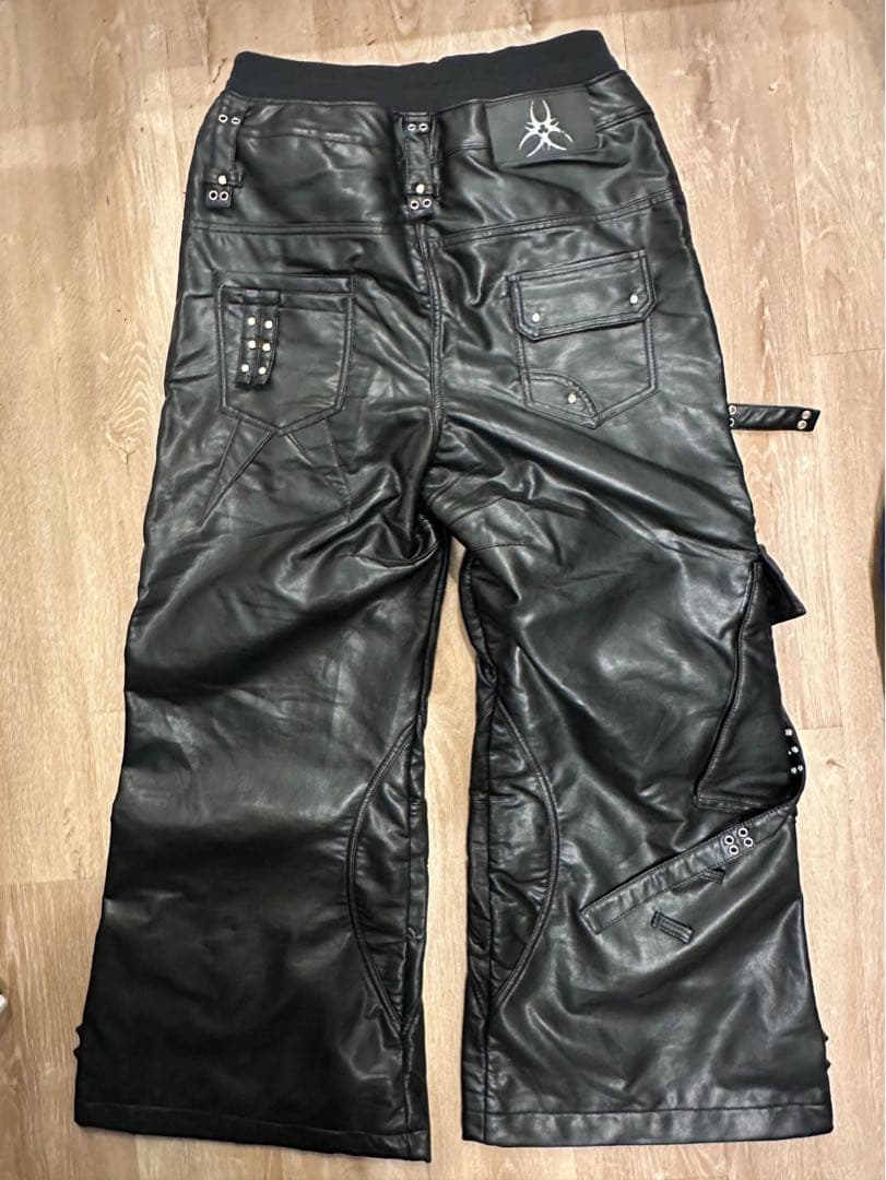パンツ Cozy Worldwide leather cargopants L size