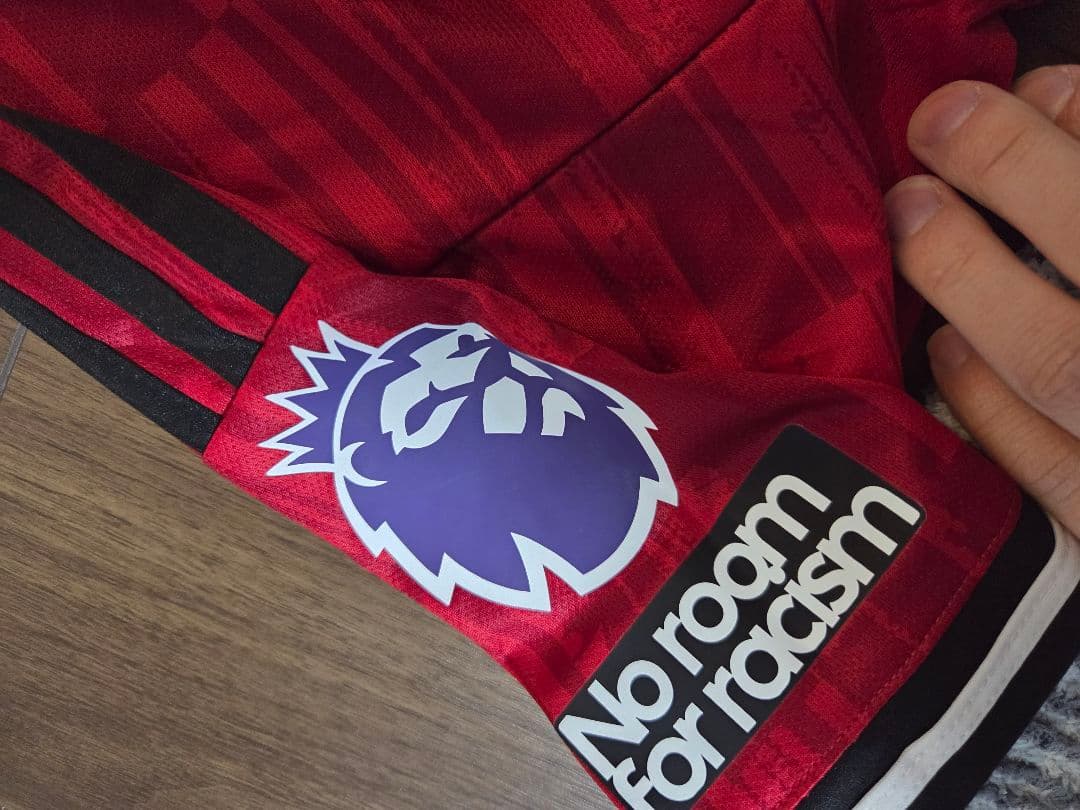 マンチェスターユナイテッド　ブルーノ·フェルナンデス　サッカー　ユニフォーム