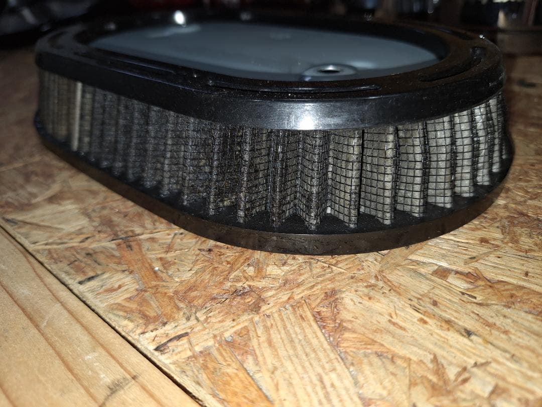 ハーレー純正】CVOストリートグライド2017　 エアクリーナー