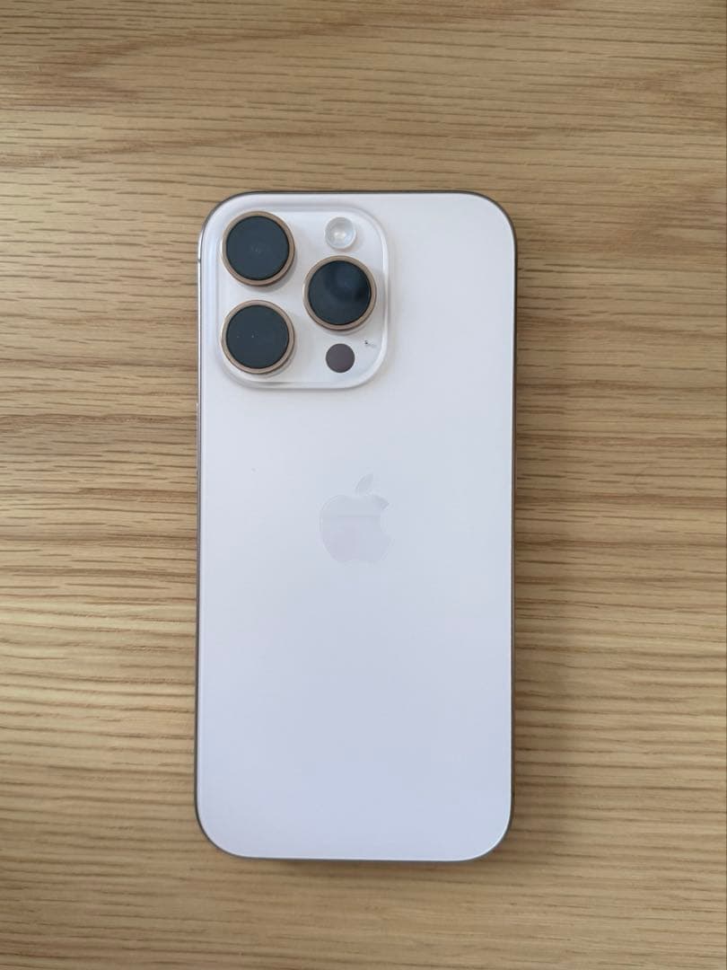 美品iPhone16 Pro 128GB デザートチタニウム