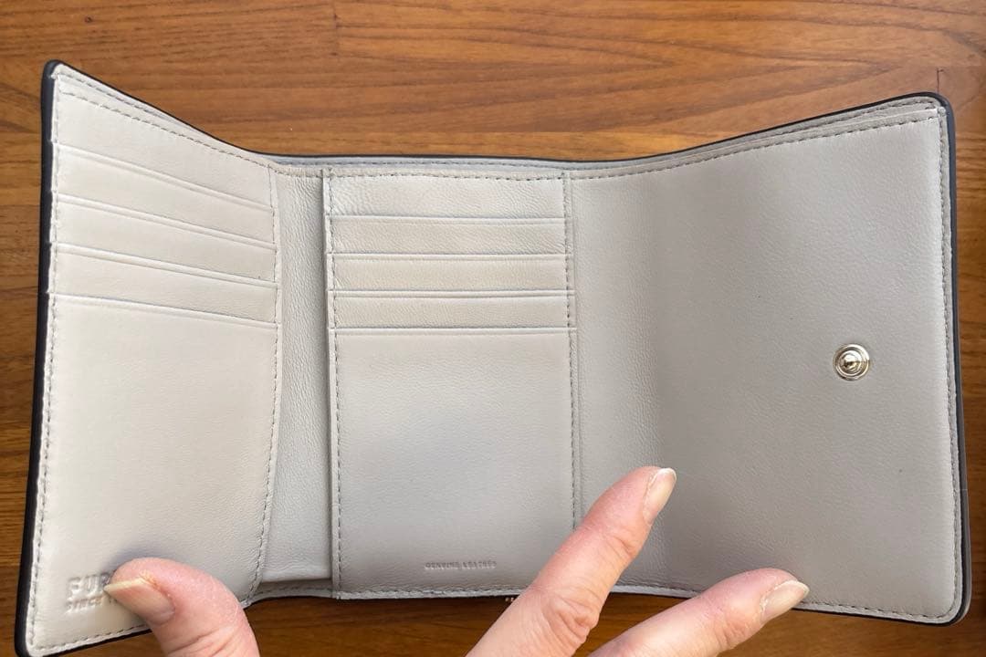 FURLA 財布【新品未使用】