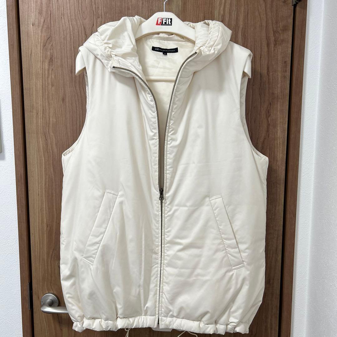 23区フード付きロングベスト