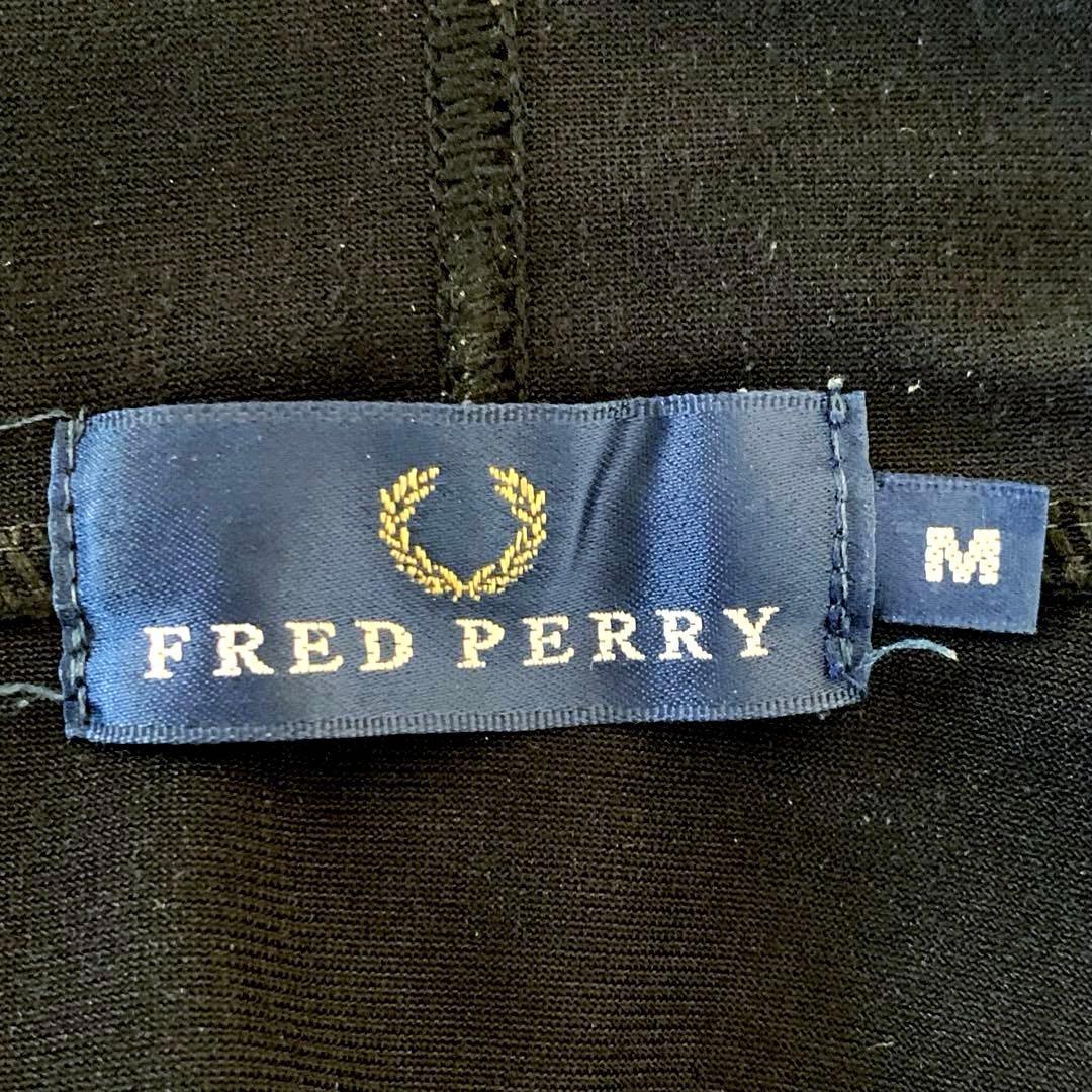 フレッドペリー　ＦＲＥＤ　ＰＥＲＲＹ　トラックジャケット　フード　ジャージ