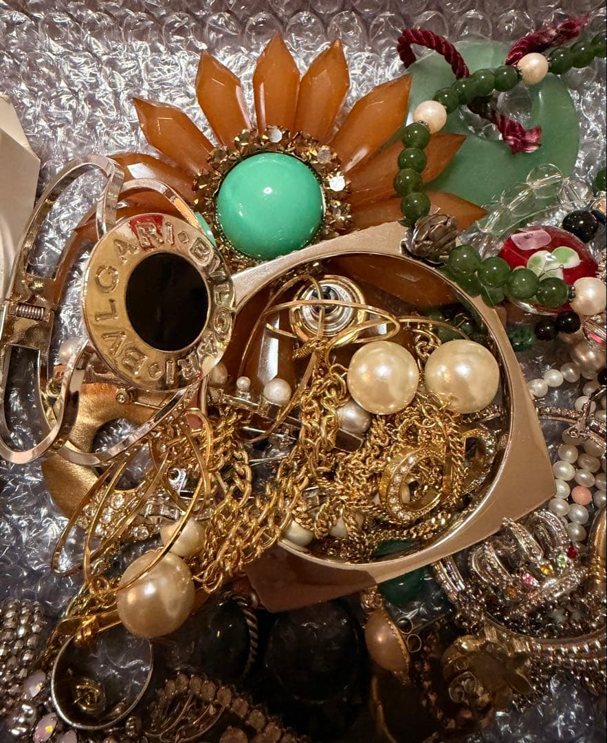 サ*ト様 遺品整理 アクセサリー まとめ①