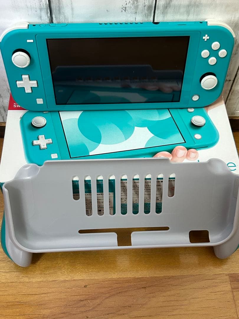 【即日発送！】Nintendo Switch Lite 本体ターコイズブルー