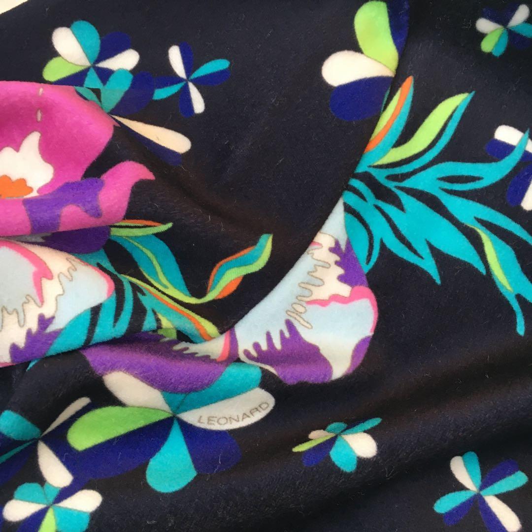 近年美品　LEONARD レオナール ベロア　ストレッチ　ワンピース　タグ付