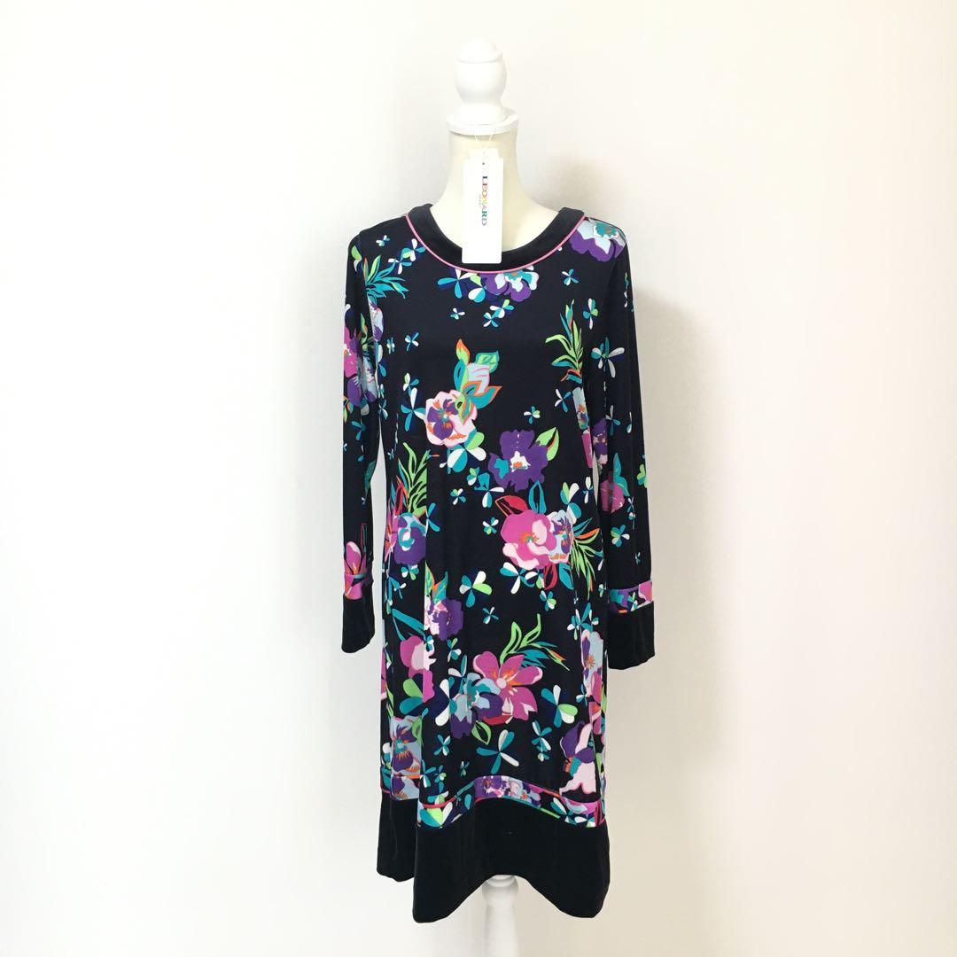 近年美品　LEONARD レオナール ベロア　ストレッチ　ワンピース　タグ付