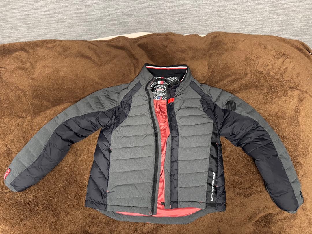 クシタニ　インナーダウンジャケット　Lサイズ