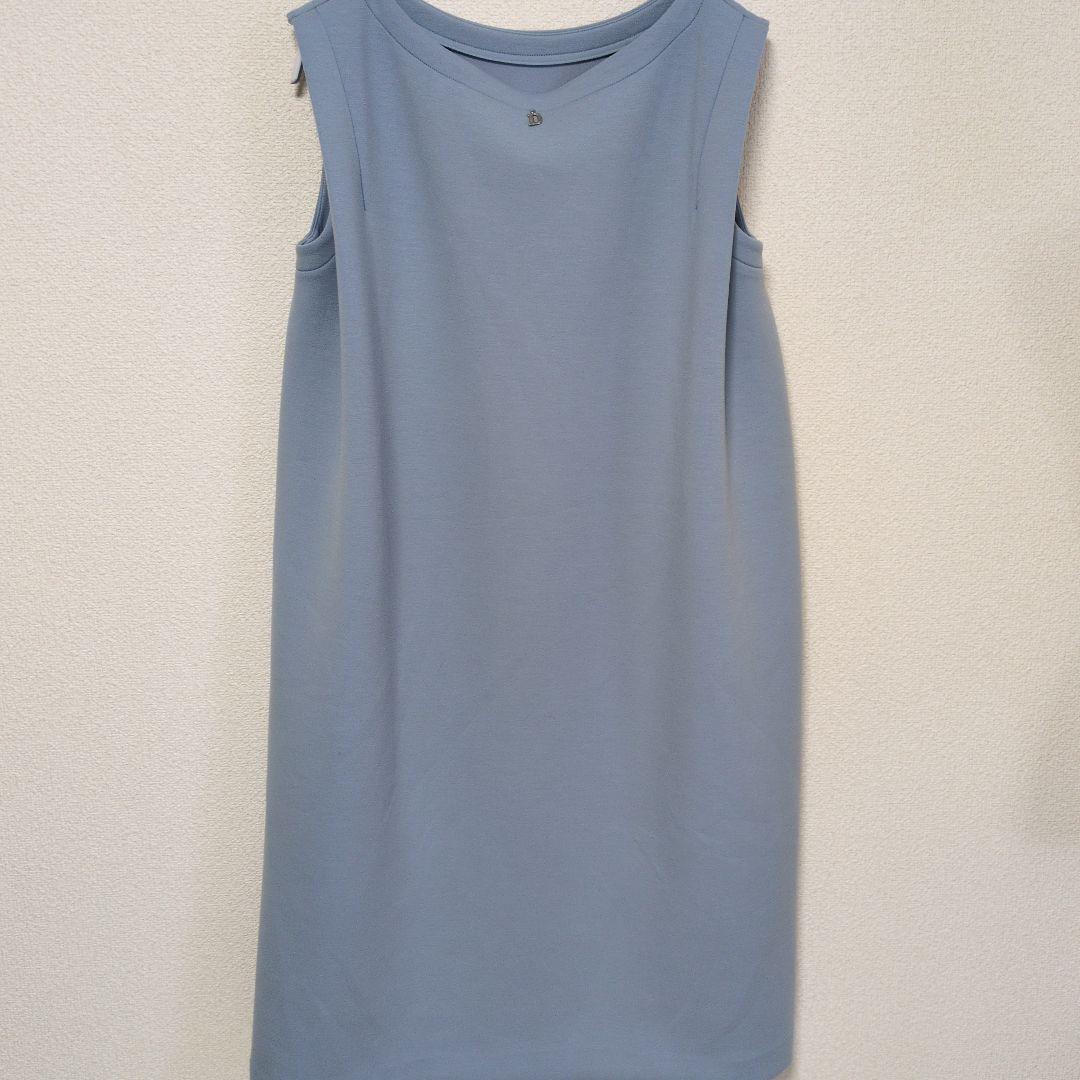 10600円➡10000円DAISY LIN デイジーリンノースリーブ