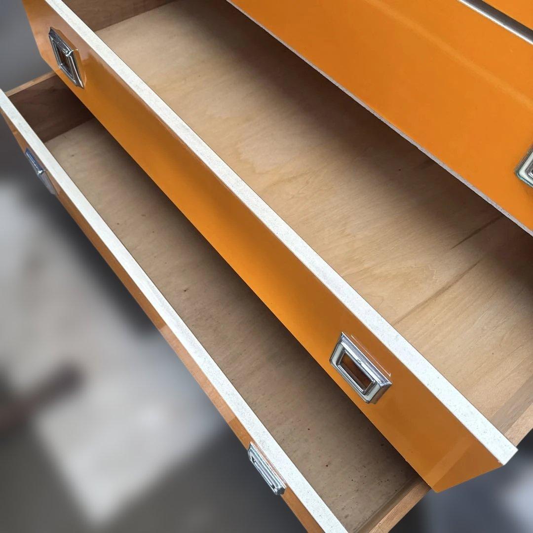 h*o様 昭和レトロ　レトロポップ　オレンジ色の5段チェスト