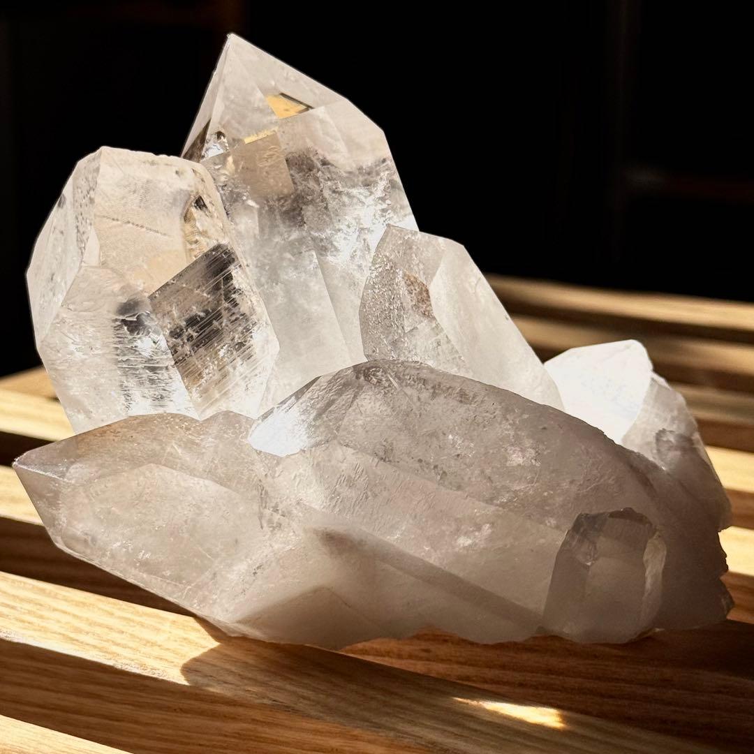 天然水晶 群晶 クラスター 原石｜存在感のある一点もの｜QC-001