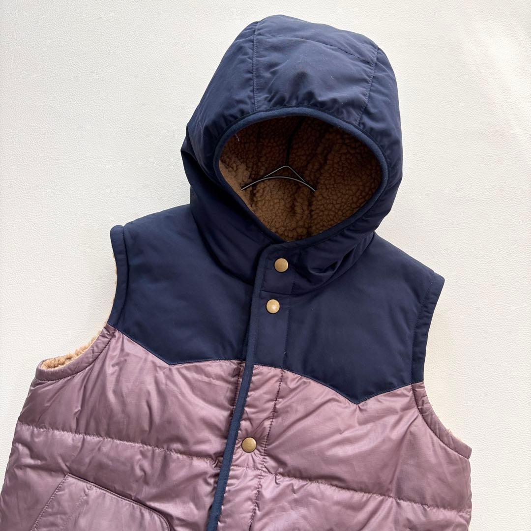 01864△△パタゴニア　リバーシブル　ボアベスト　フーディ　ダウンベスト　XL