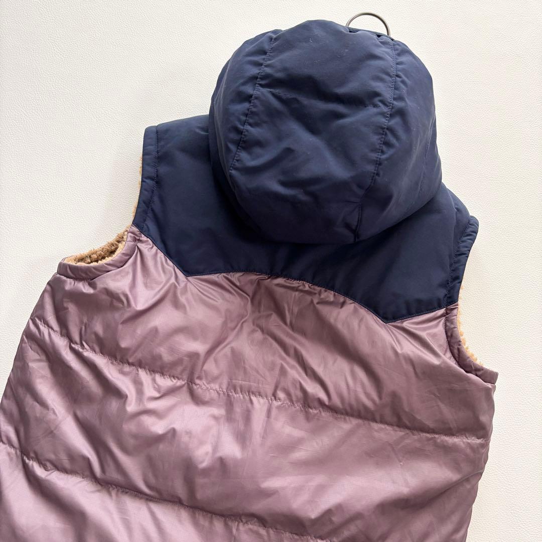 01864△△パタゴニア　リバーシブル　ボアベスト　フーディ　ダウンベスト　XL