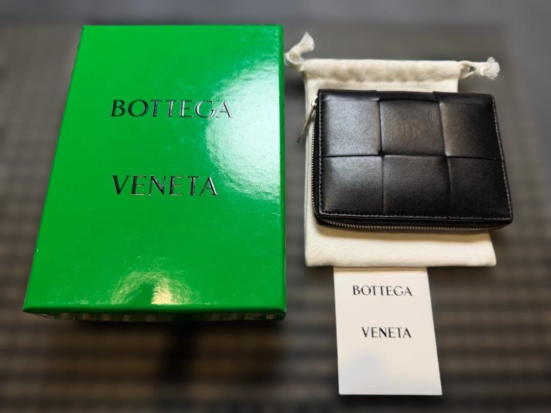 ボッテガヴェネタ 財布 カセット マキシイントレチャート 美品