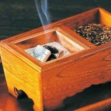 1kg★激安ご奉仕★希少☆神秘的な香り【聖なる樹バロサント香ウッドフレーク】…