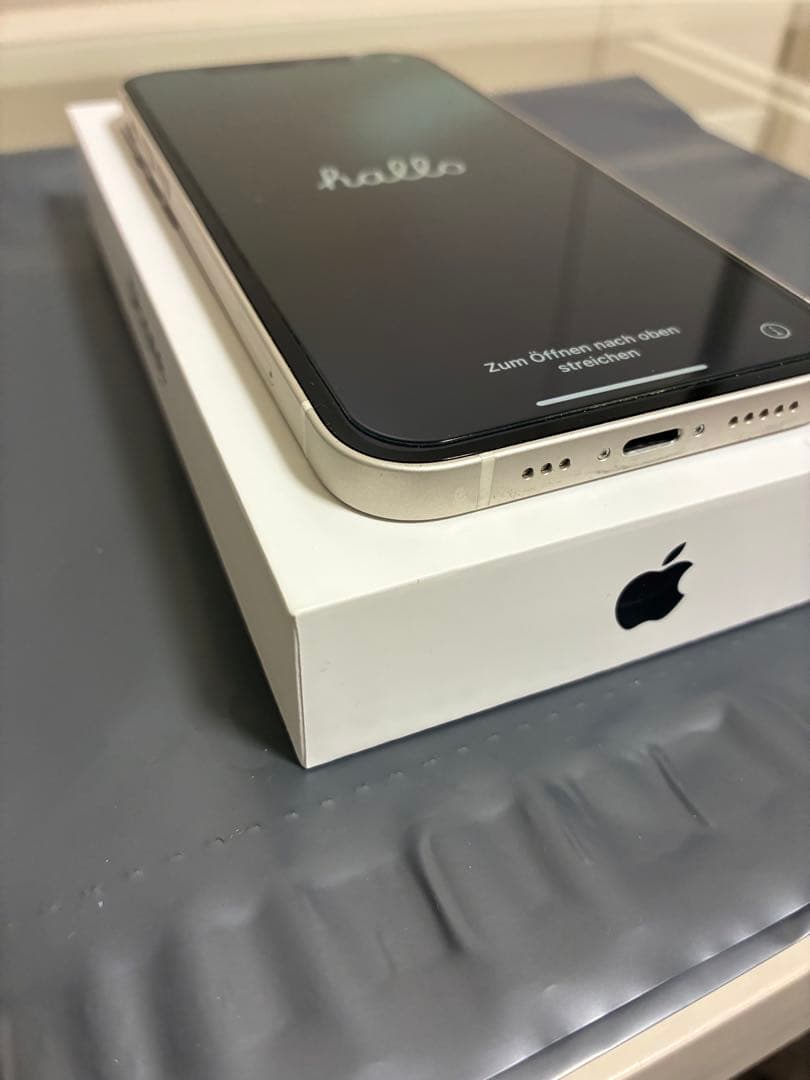 iPhone12本体128GB ホワイト