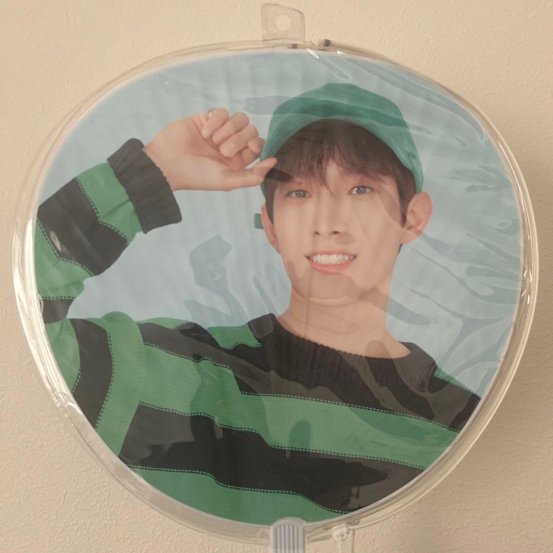 ドギョム　うちわ　セット