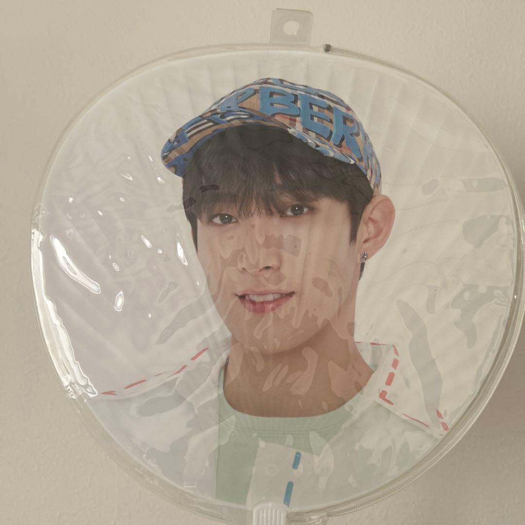 ドギョム　うちわ　セット