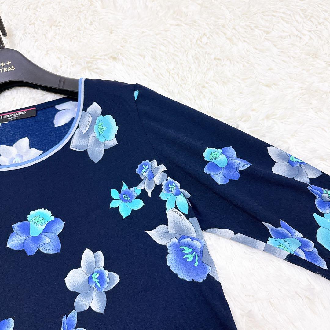 レオナール　カットソー　大きいサイズLL 高級✨カンカン　花柄　トリム　ネイビー