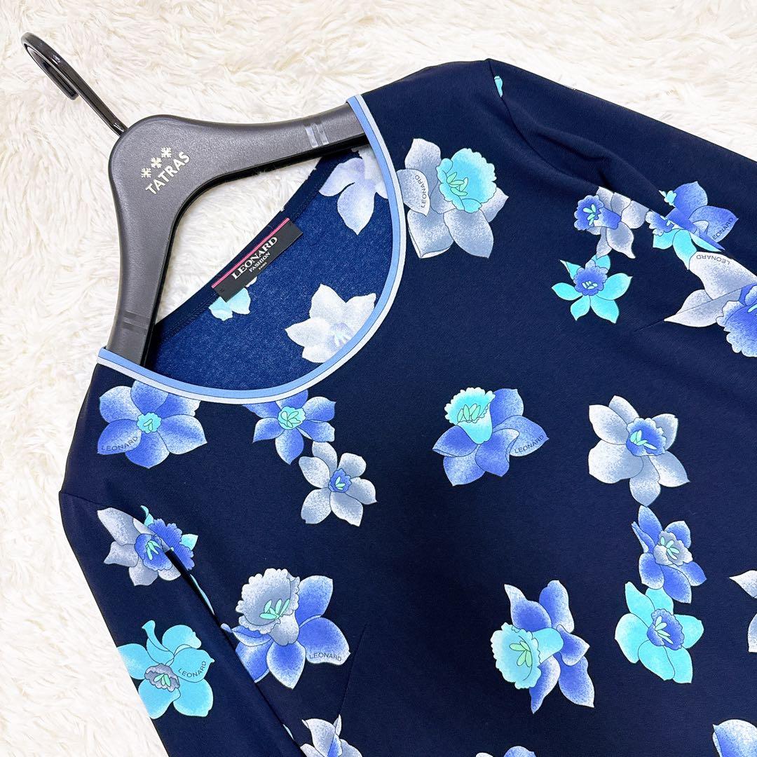 レオナール　カットソー　大きいサイズLL 高級✨カンカン　花柄　トリム　ネイビー