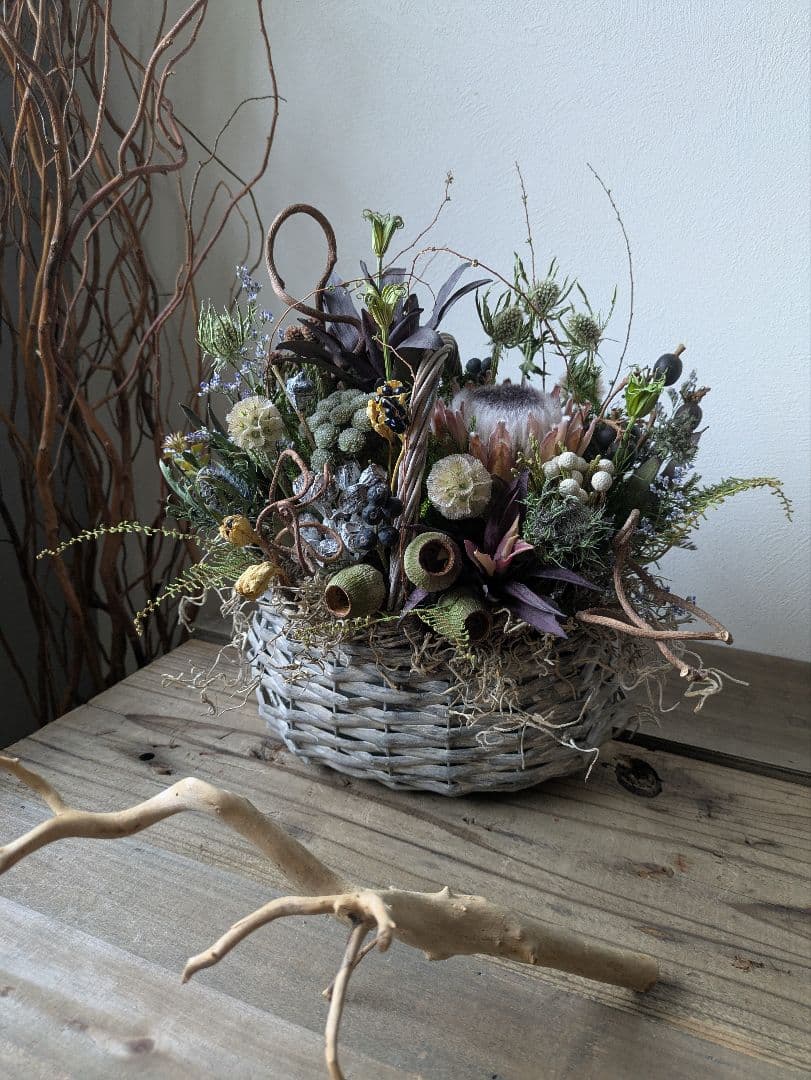 ドライフラワー　インテリア　バスケットアレンジメント