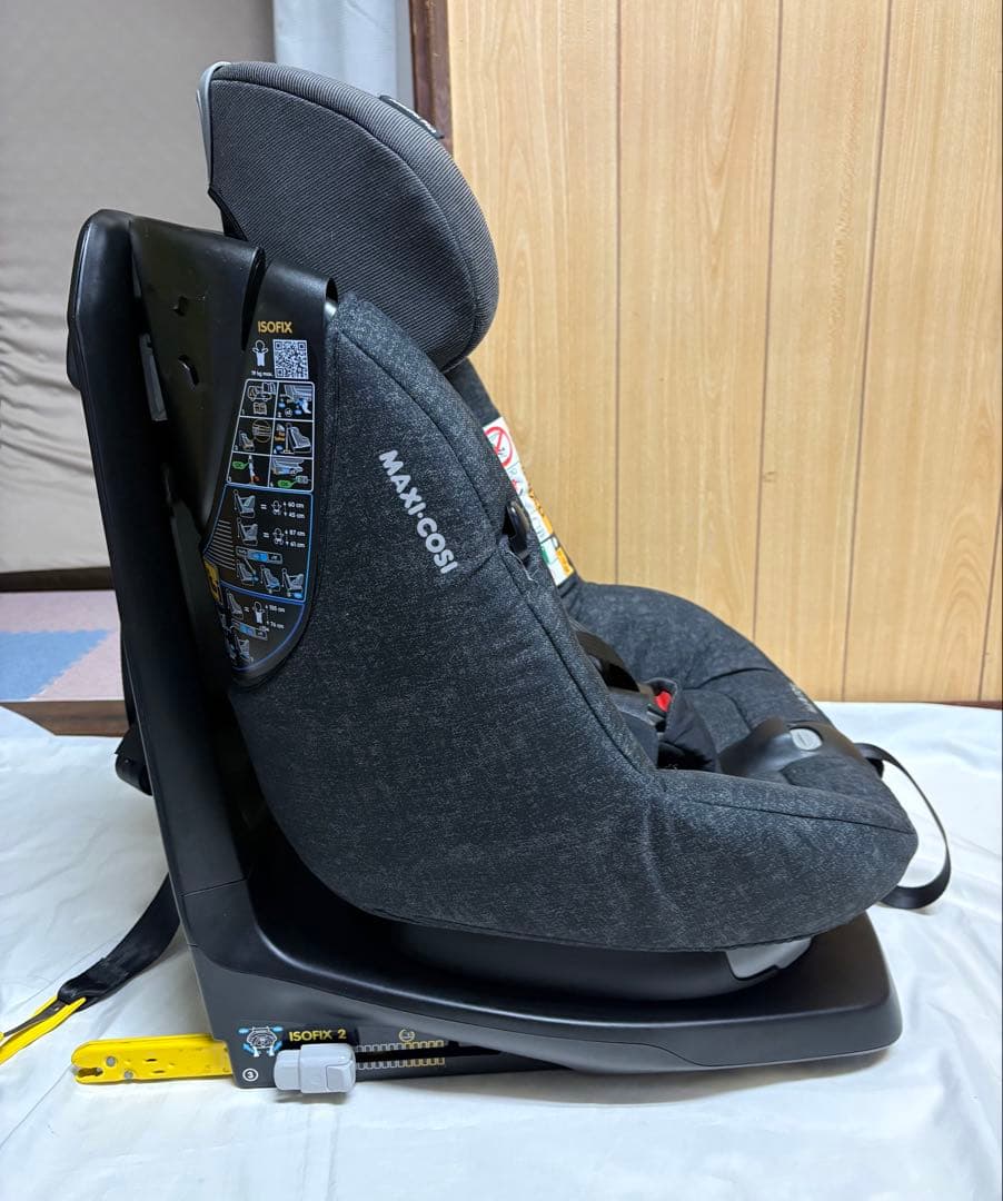 マキシコシ アクシスフィックスプラス isofix チャイルドシート 清掃済み