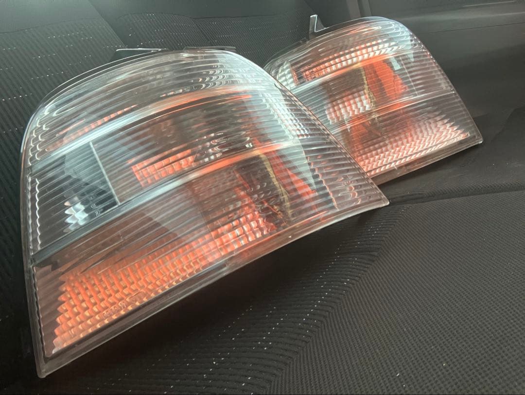 アコードワゴン。CE-1テールランプクリア