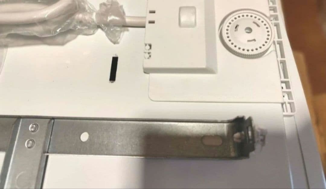 スティー ベル 　エルトロン パネルヒーター　NS120 UJ3 238479