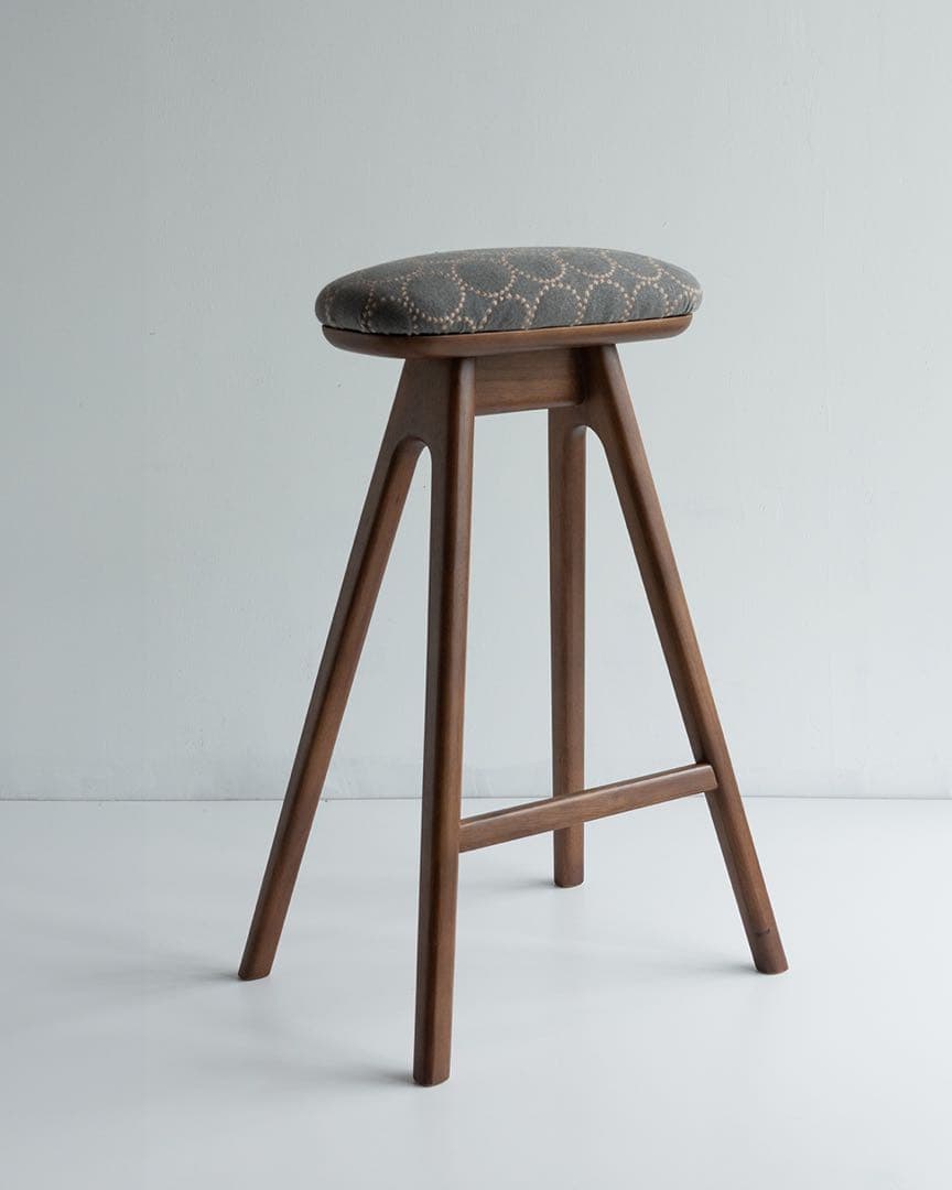 キッチンスツールBR H630＋ミナ ペルホネン　タンバリン　グレー