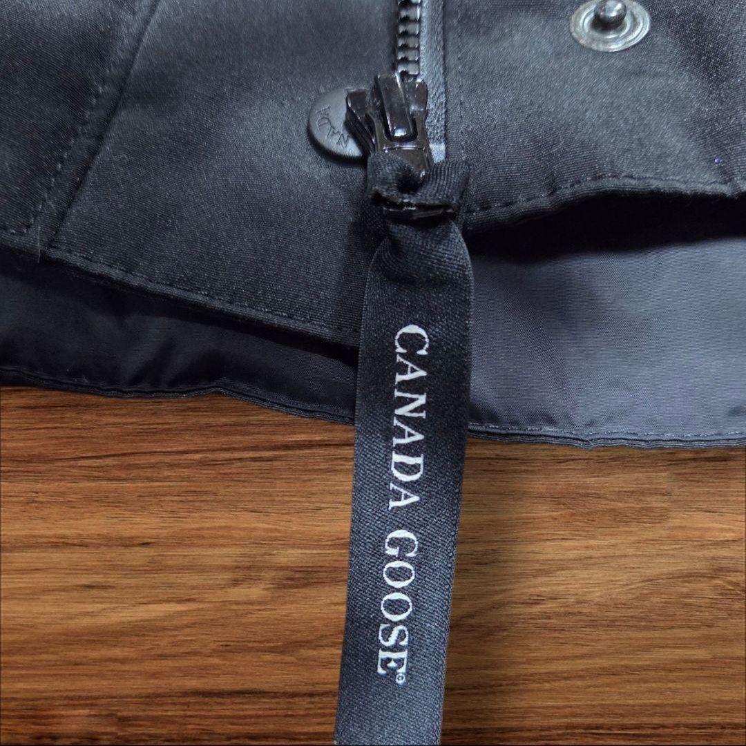 カナダグース　黒 ダウンベスト アークティックプログラム　XSサイズ