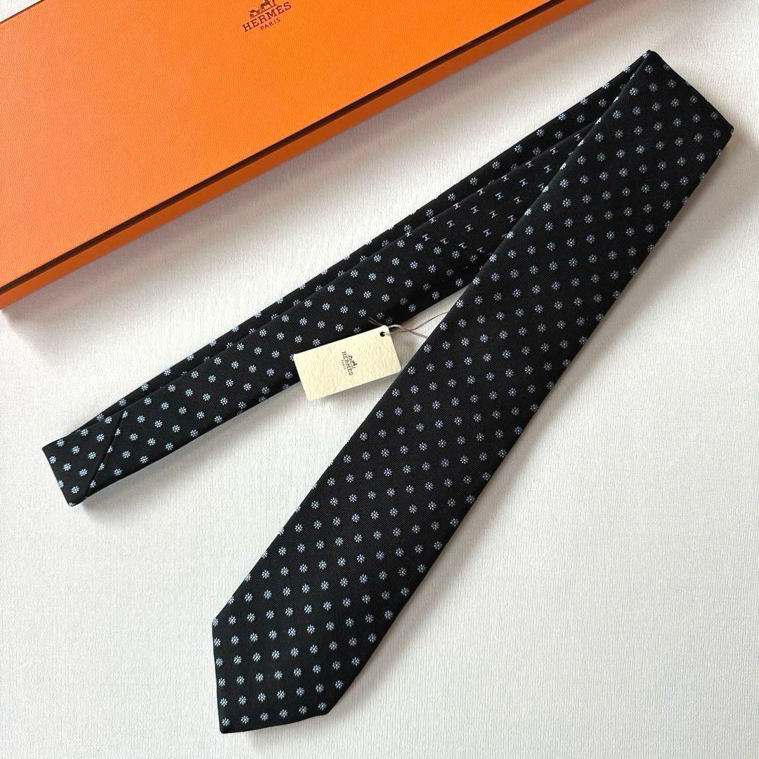 エルメス ネクタイ 《Hフラワー》新品 未使用