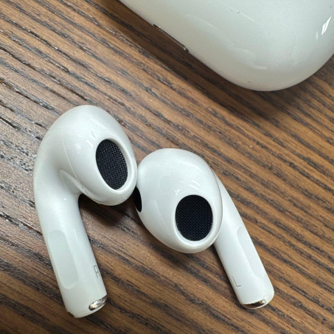 APPLE(アップル) AirPods 第3世代 A2565