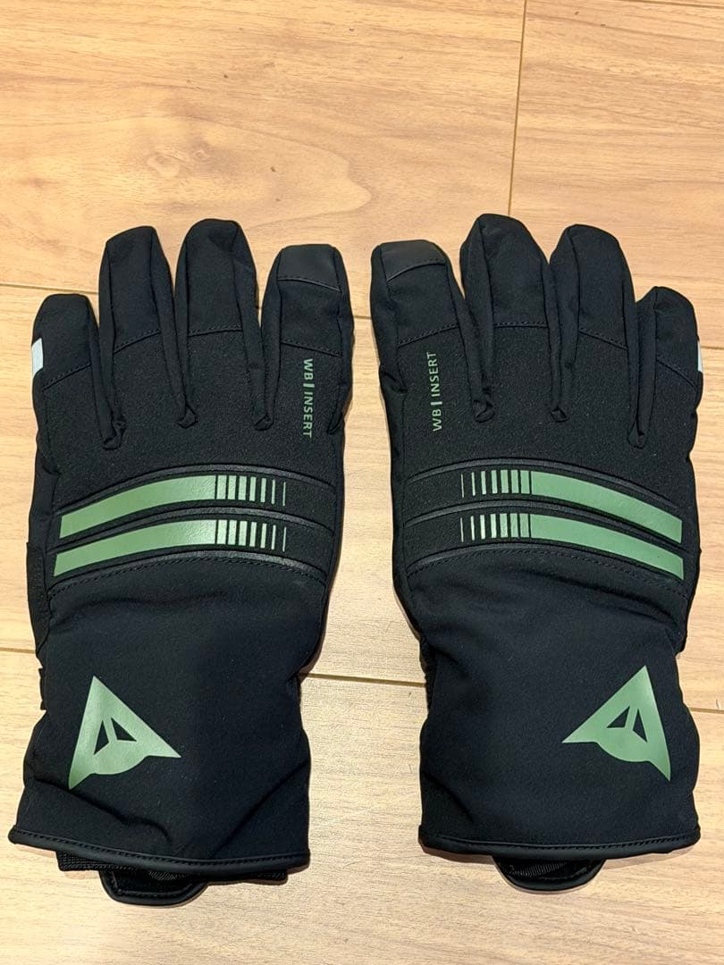 【新品・未使用】ダイネーゼ PLAZA 3 D-Dry GLOVES（サイズM）