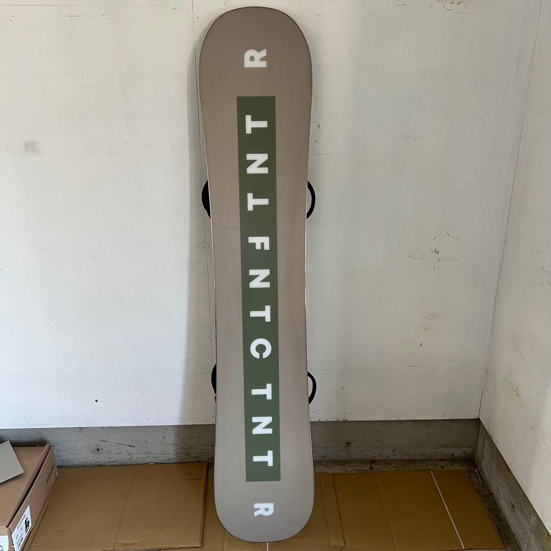 FNTC TNTR 150 スノーボード グラトリ 24-25 バインディング付