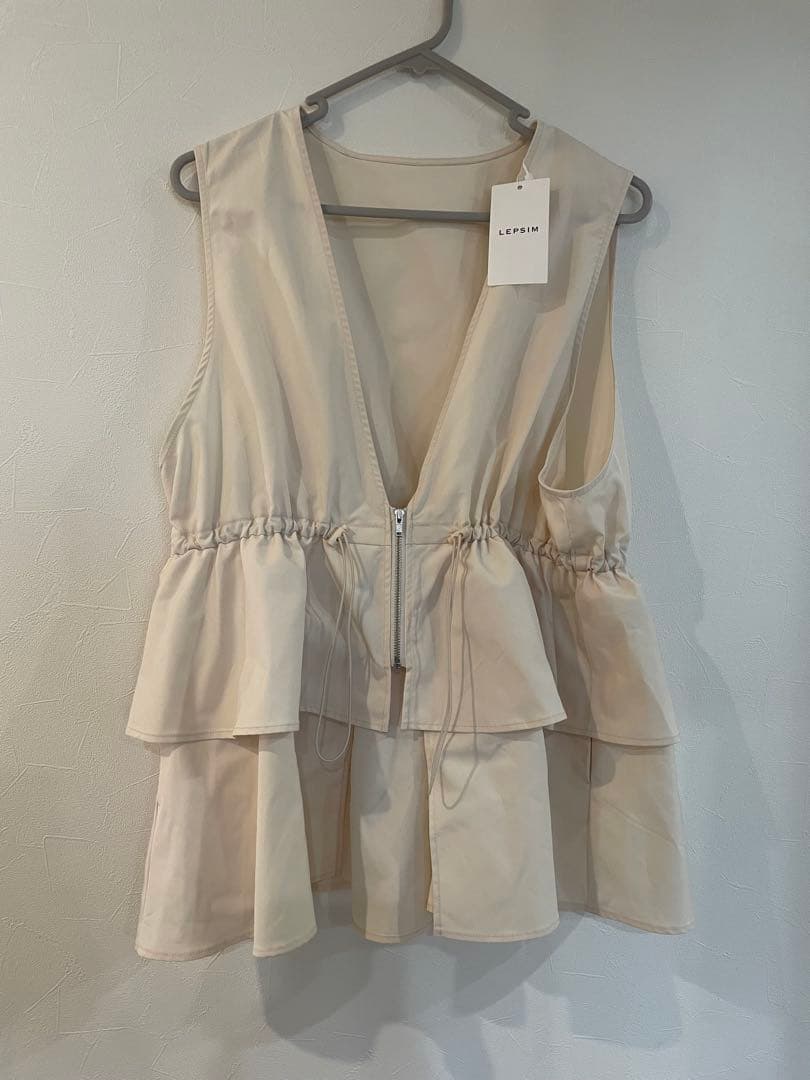 新品 ゆきは企画】ギャザー2WAYベスト