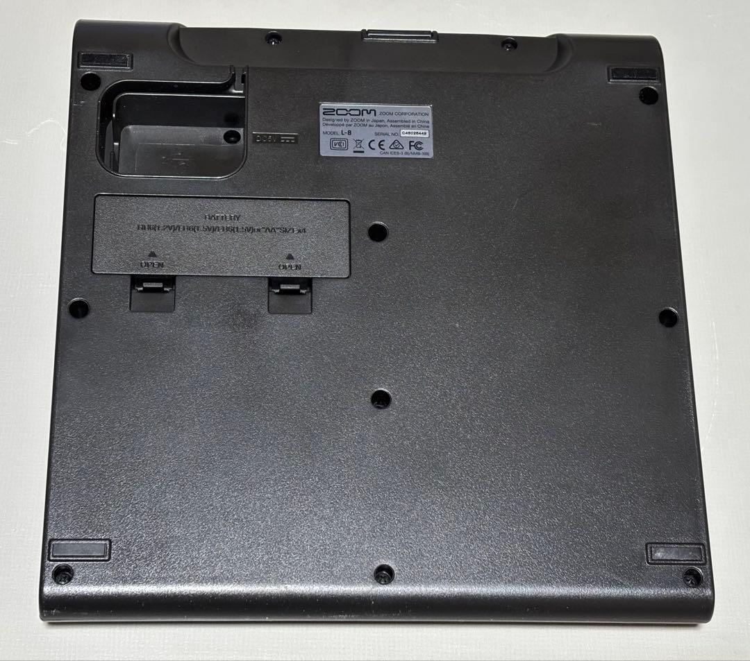 ZOOM LiveTrak L-8 ＋ 純正キャリングバッグCBL-8