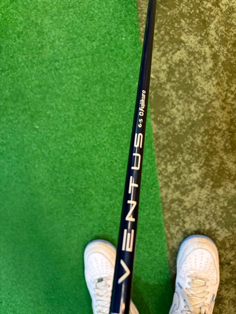 TaylorMade SIM MAX-D ドライバー