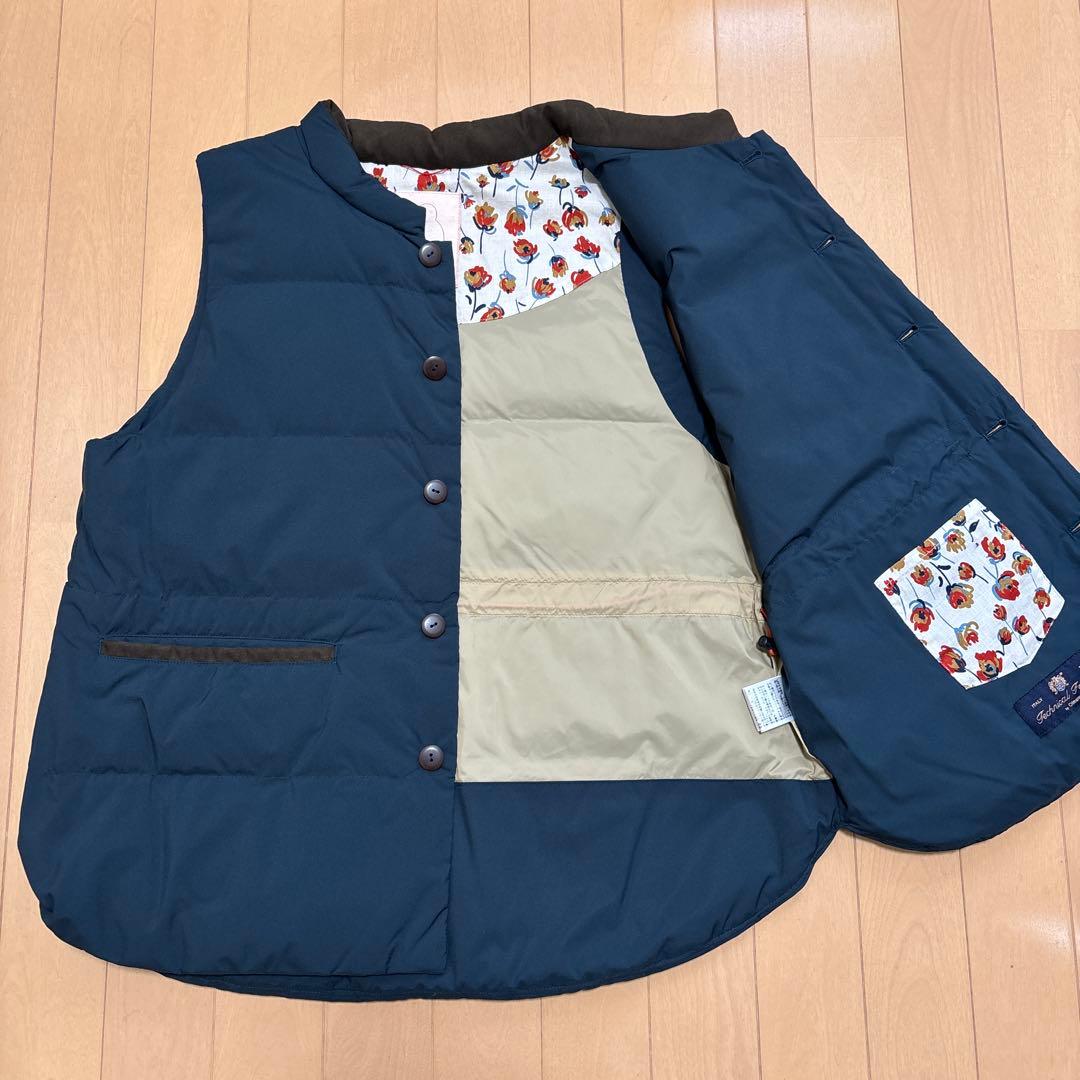 パラスパレス　ダウンベスト