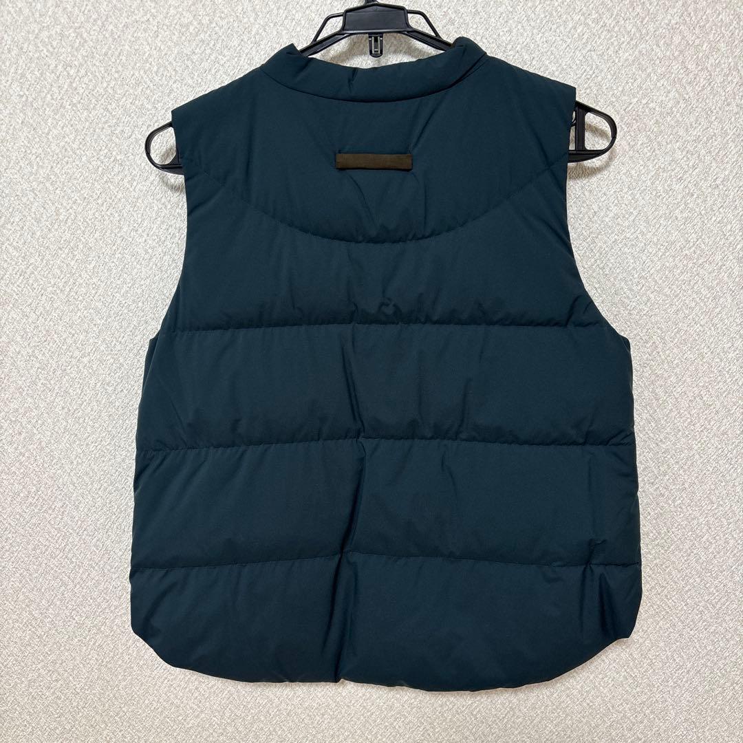 パラスパレス　ダウンベスト
