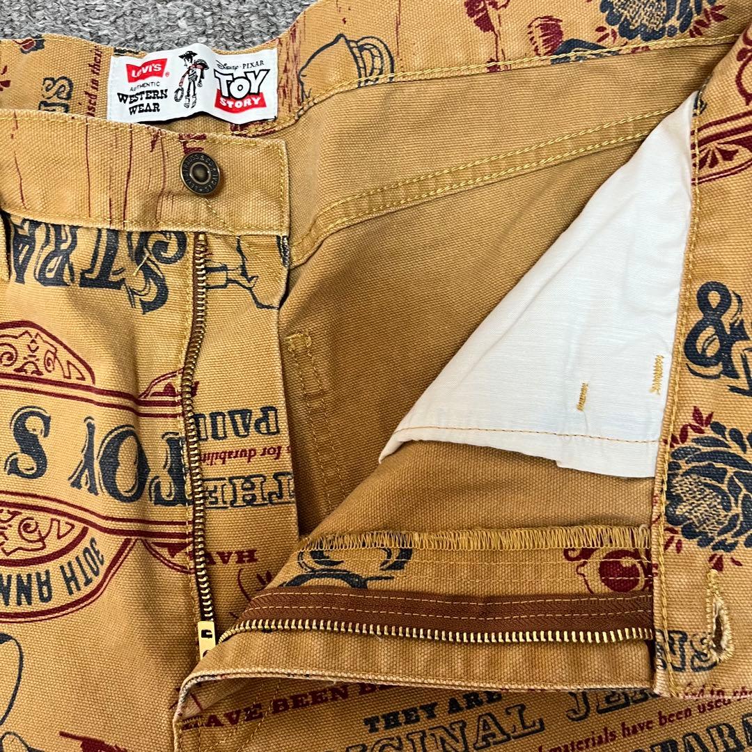 Levi’s x Toy story ペインターパンツ　36x32 inch