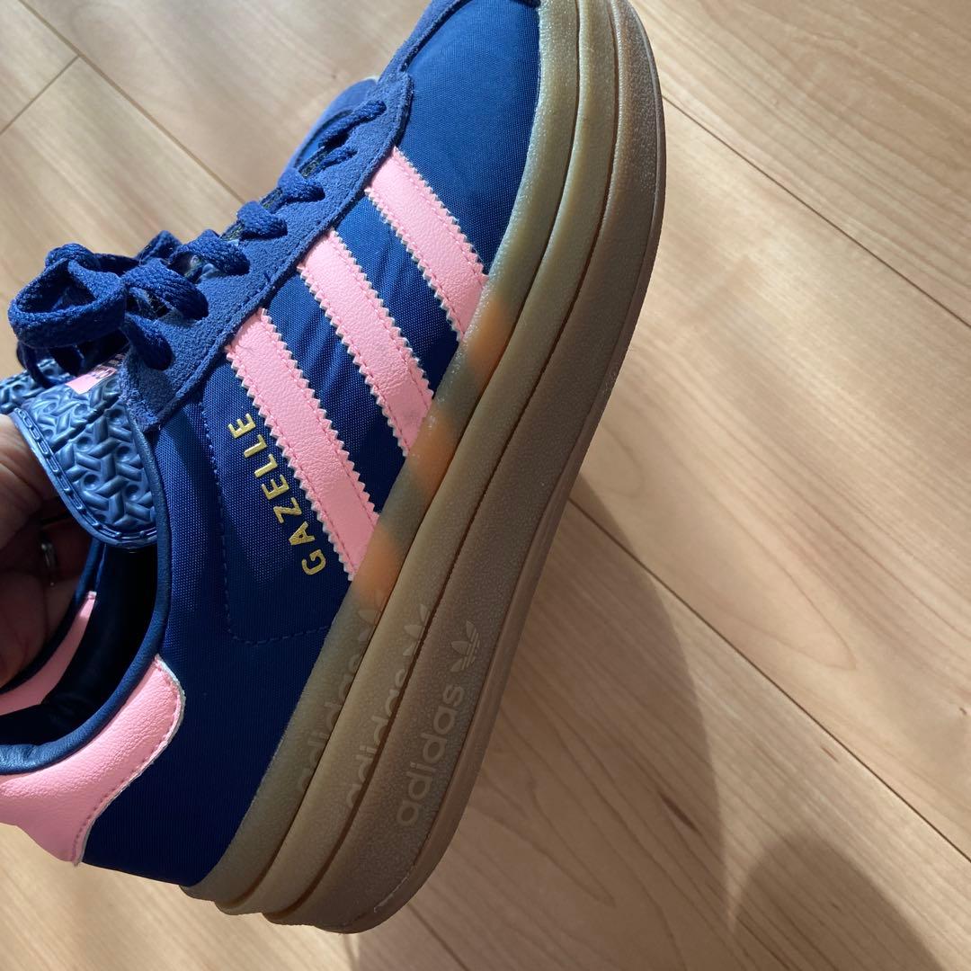 adidas Gazelle ネイビー/ピンク スニーカー　サイズ23