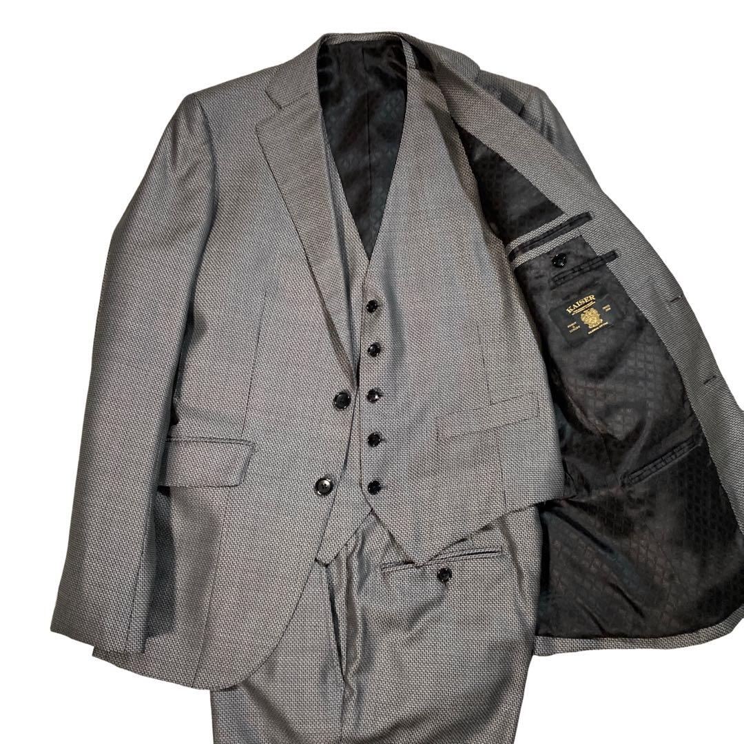 Yum!グローバルスタイル　スリーピース　カイザーモデル　総柄　シルク混