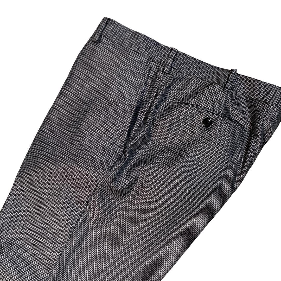 Yum!グローバルスタイル　スリーピース　カイザーモデル　総柄　シルク混