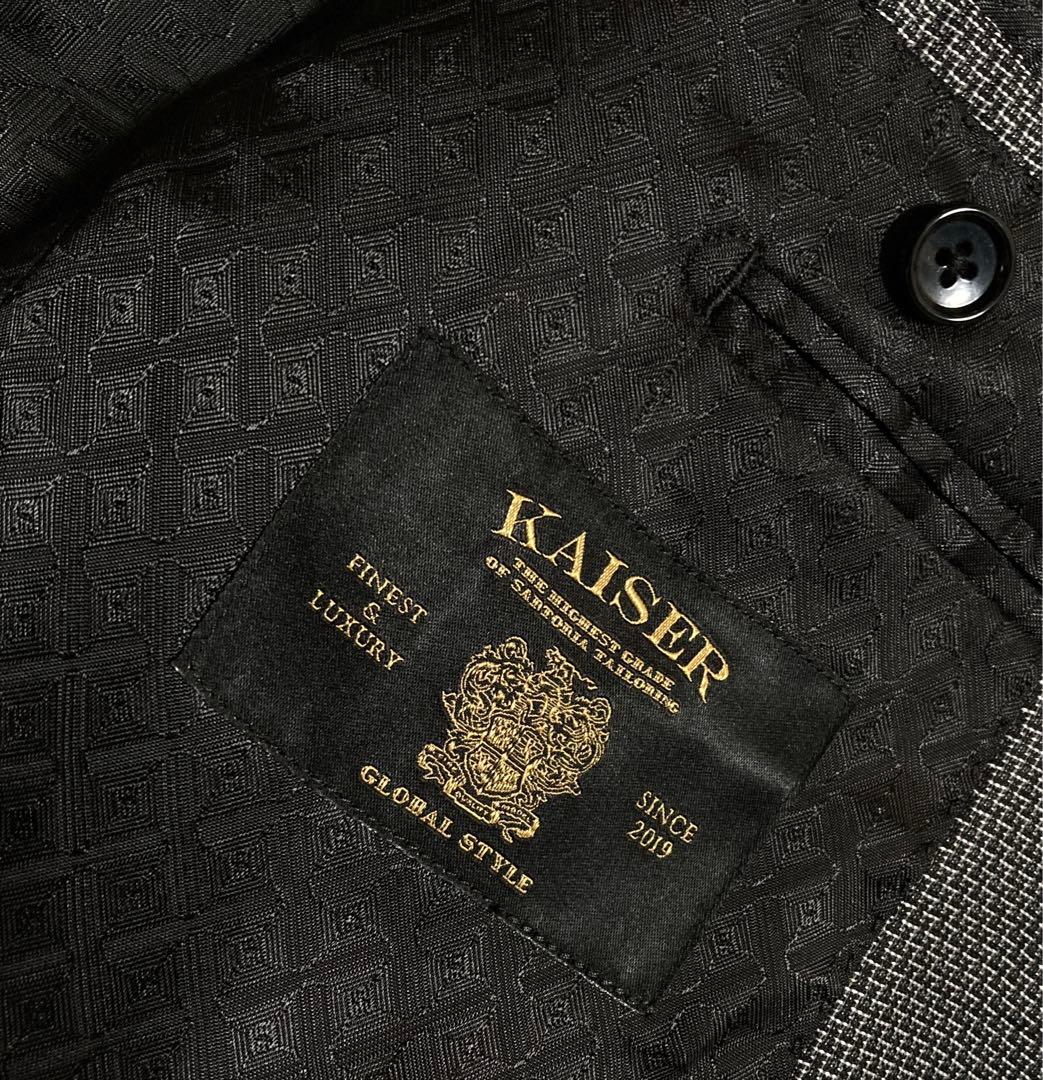 Yum!グローバルスタイル　スリーピース　カイザーモデル　総柄　シルク混