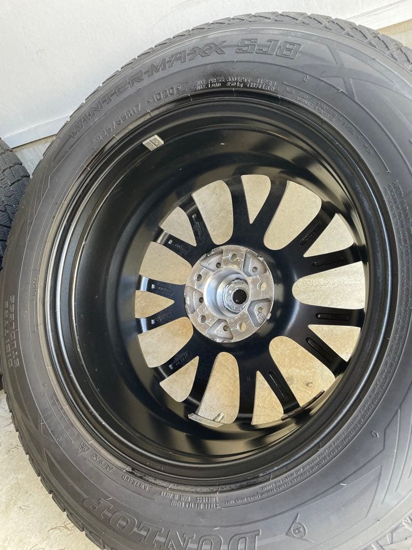 スタッドレスタイヤ4本　17インチ