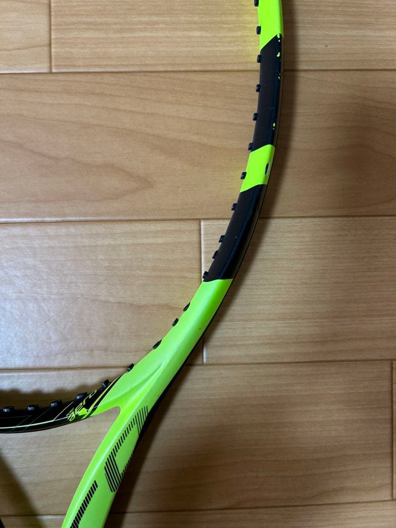 バボラ ピュアアエロ 2015年モデル テニスラケット