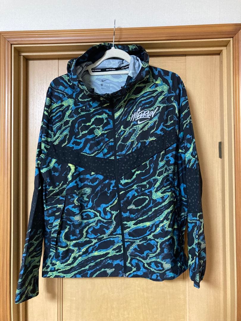 希少　ナイキ　ランニングジャケット　M ウィンドランナー　パーカー　Nike