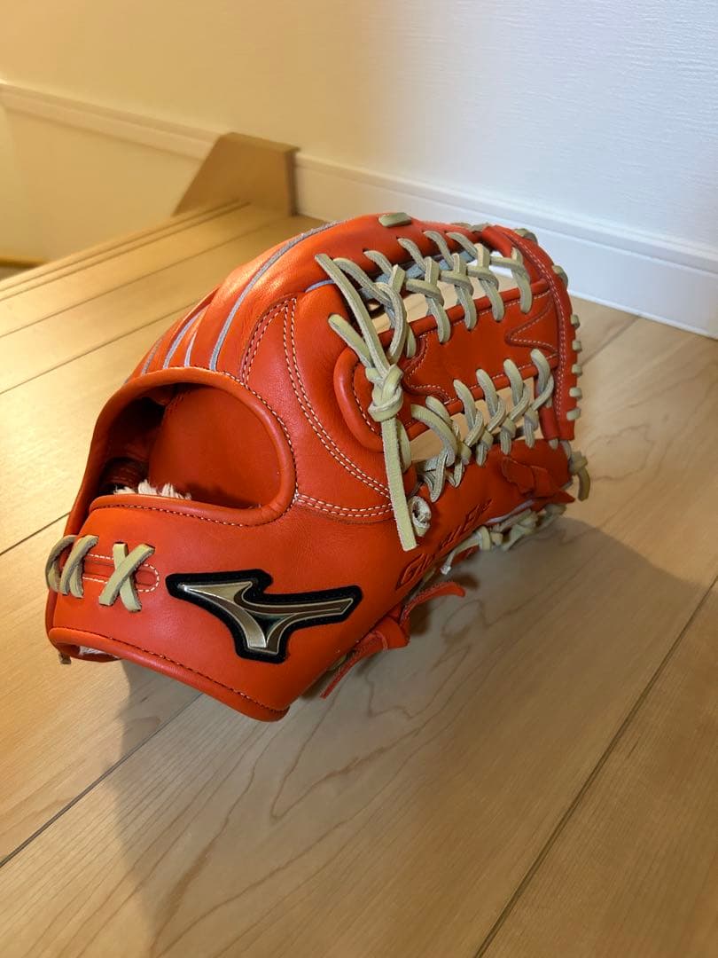 ミートボールさん専用　超美品　ミズノ　グローバルエリート　一般軟式　外野手用